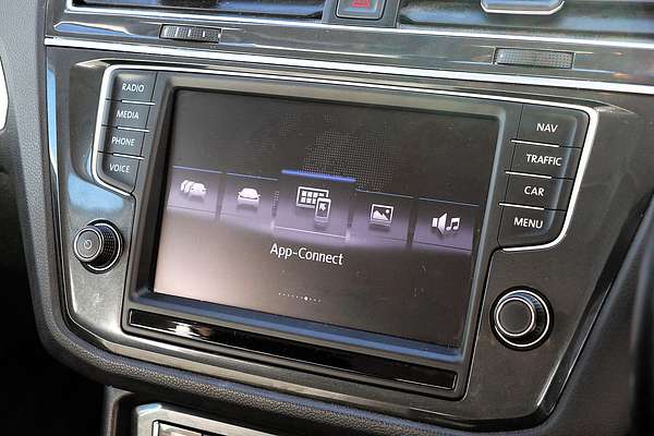 2016 Volkswagen Tiguan 110TDI Comfortline 5N