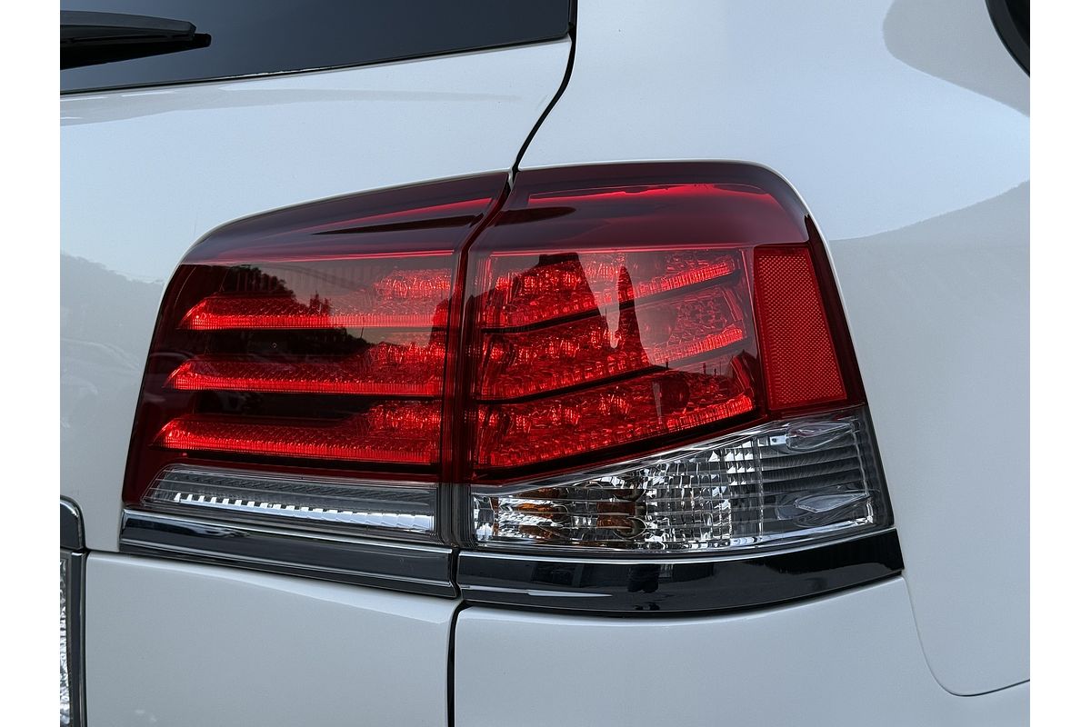 2015 Lexus LX LX570 URJ201R