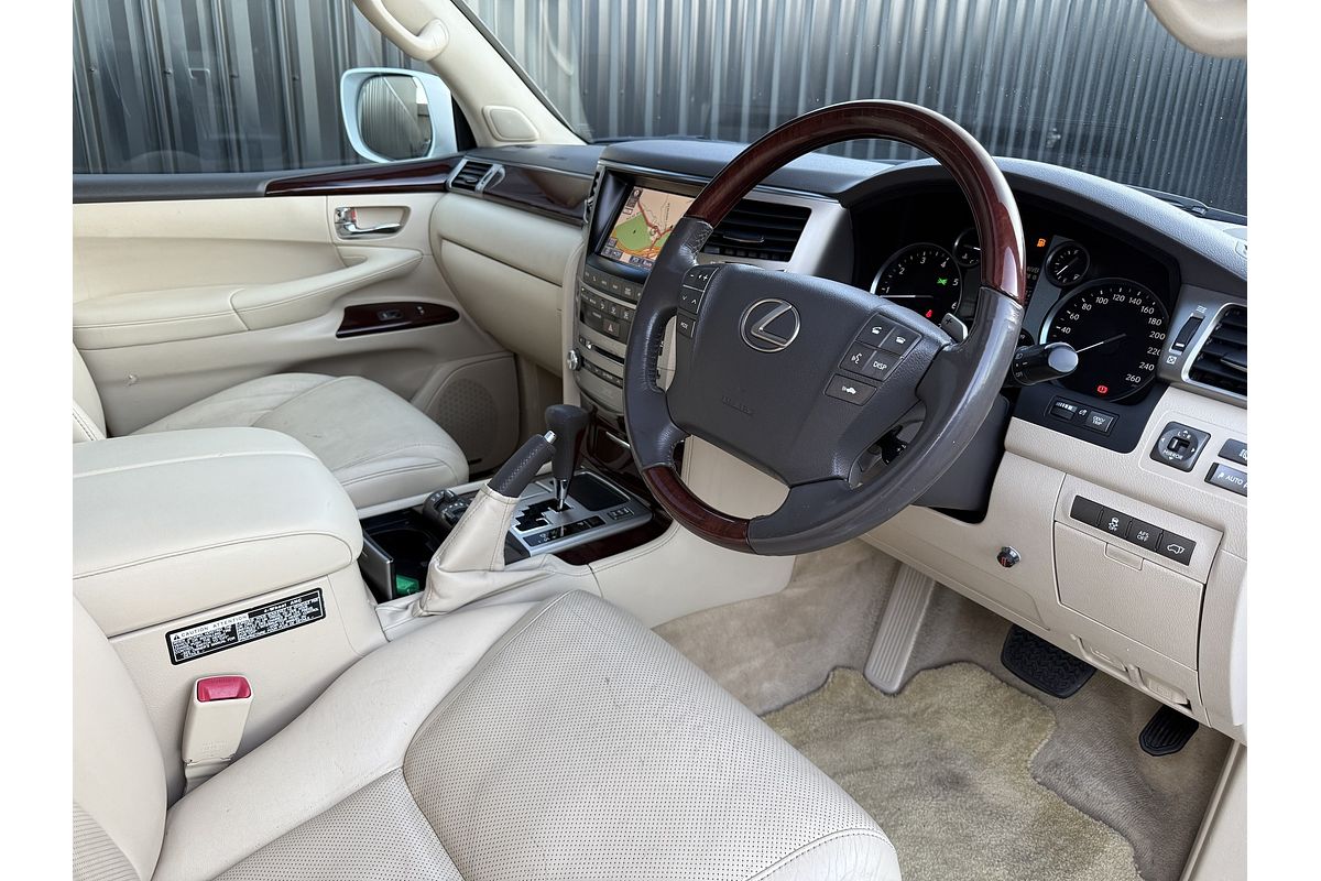 2015 Lexus LX LX570 URJ201R