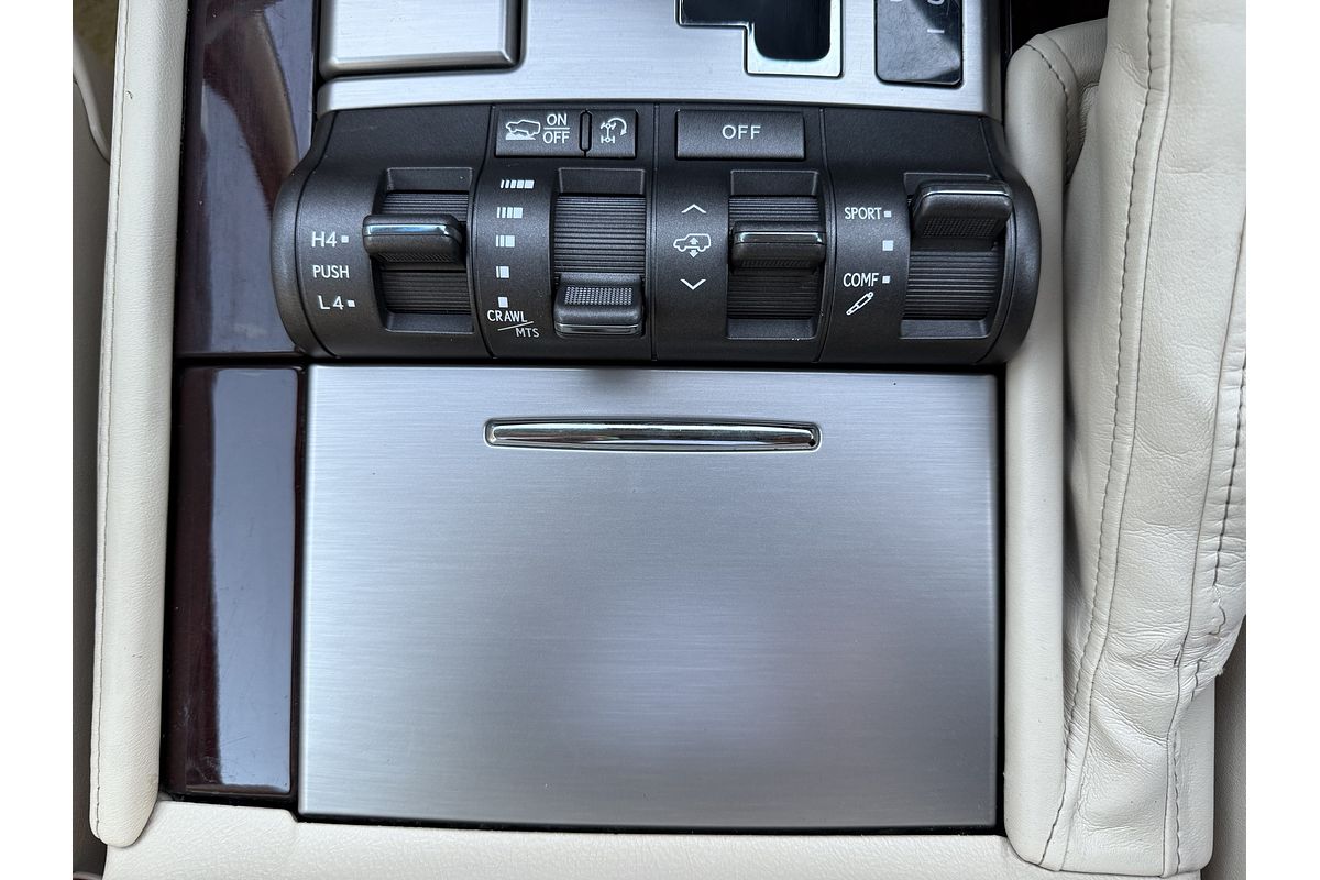 2015 Lexus LX LX570 URJ201R