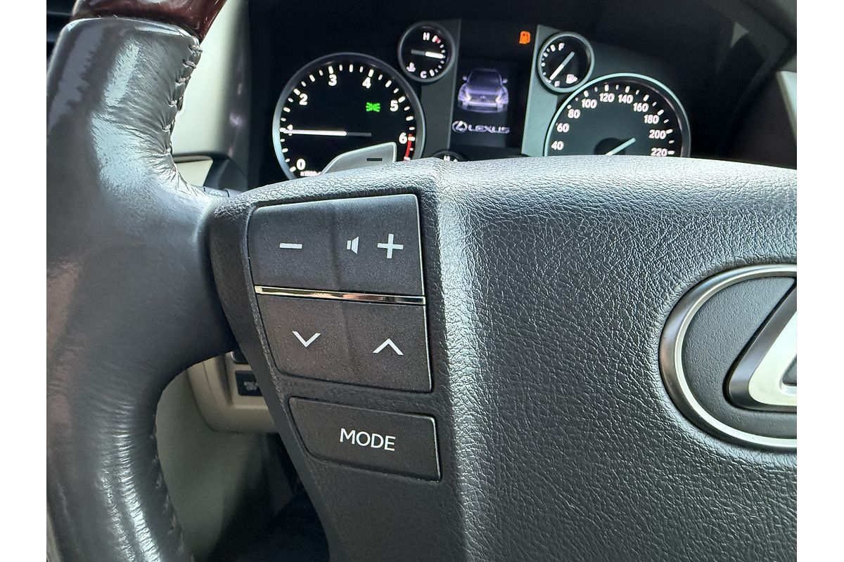 2015 Lexus LX LX570 URJ201R
