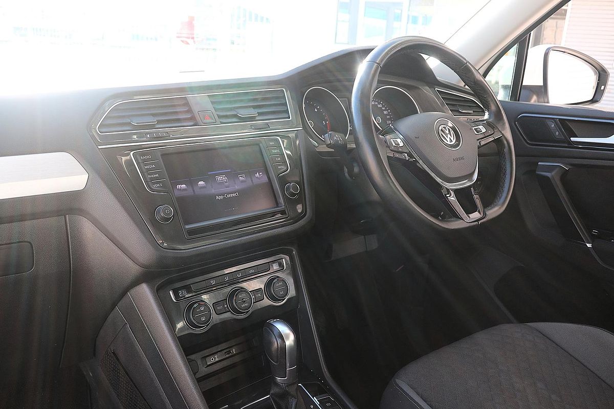 2016 Volkswagen Tiguan 110TDI Comfortline 5N
