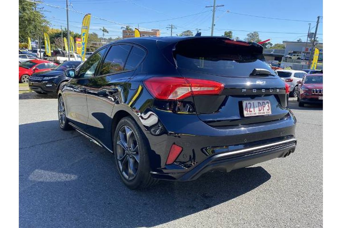 2020 Ford Focus ST-Line SA