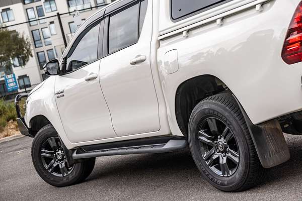 2023 Toyota Hilux SR GUN126R