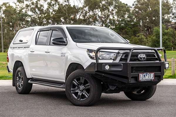 2023 Toyota Hilux SR GUN126R