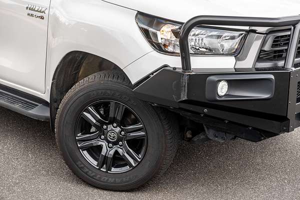 2023 Toyota Hilux SR GUN126R