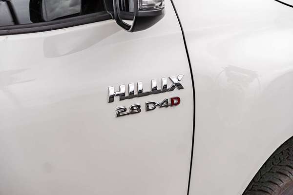 2023 Toyota Hilux SR GUN126R