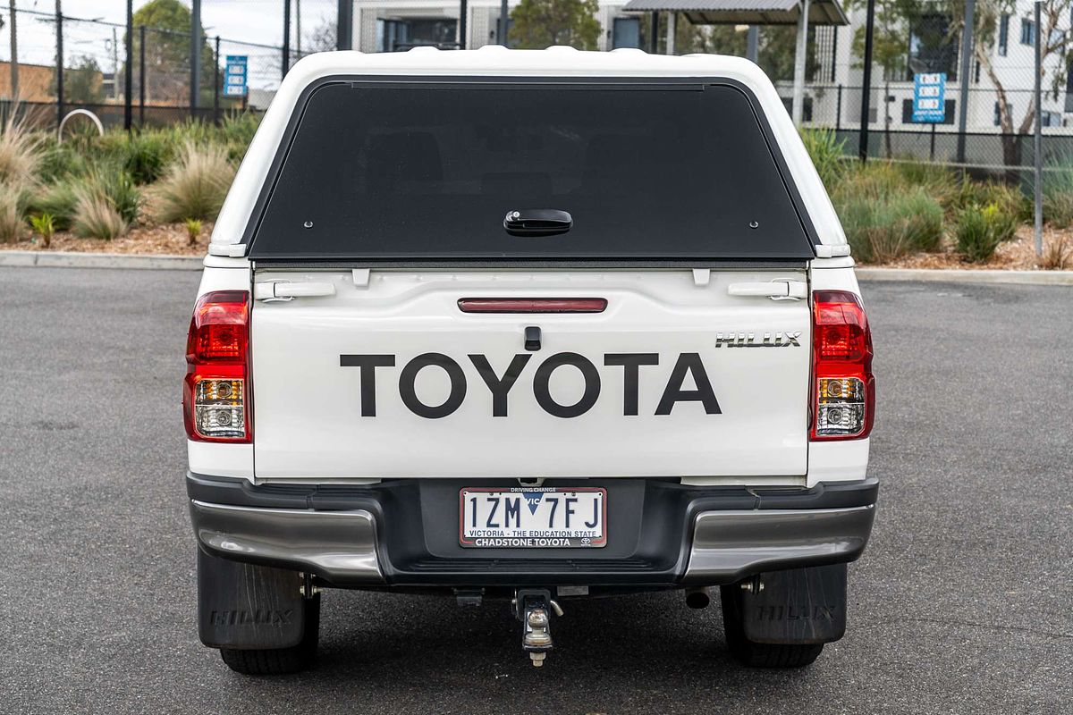 2023 Toyota Hilux SR GUN126R