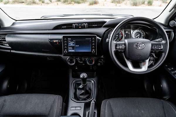 2023 Toyota Hilux SR GUN126R