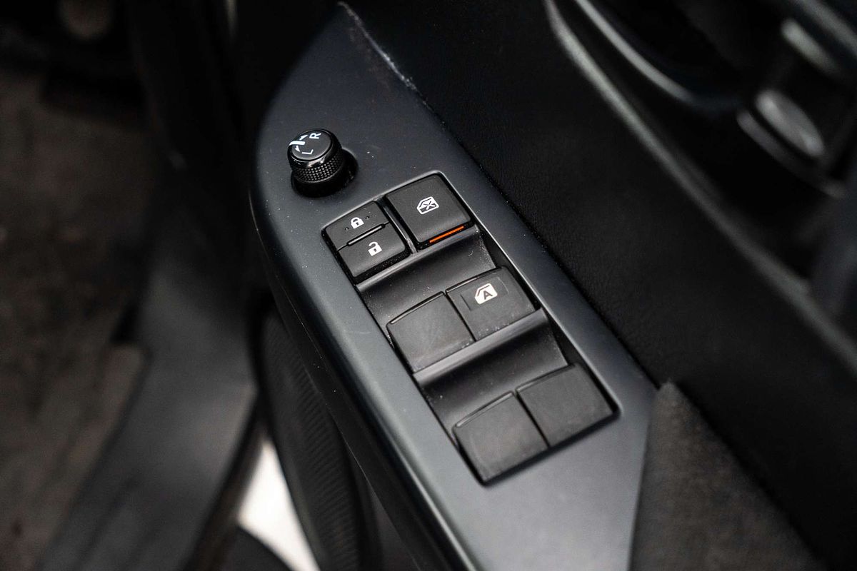 2023 Toyota Hilux SR GUN126R