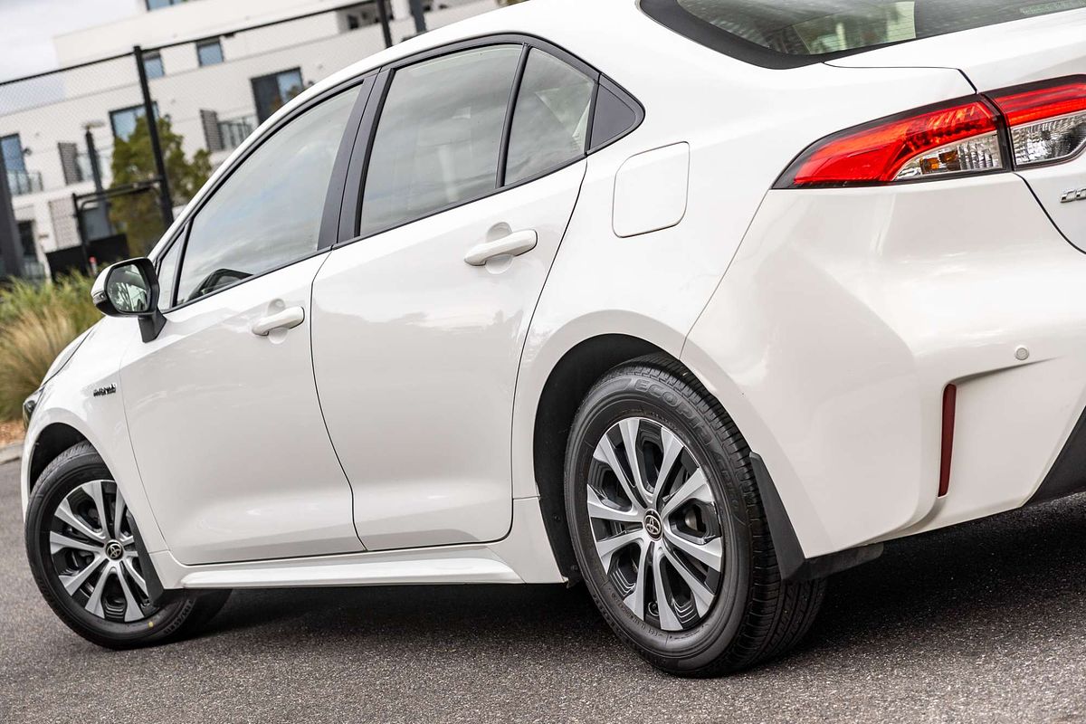 2020 Toyota Corolla Ascent Sport Hybrid ZWE211R