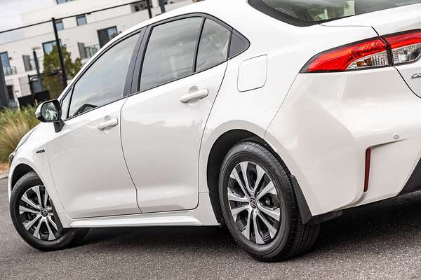 2020 Toyota Corolla Ascent Sport Hybrid ZWE211R