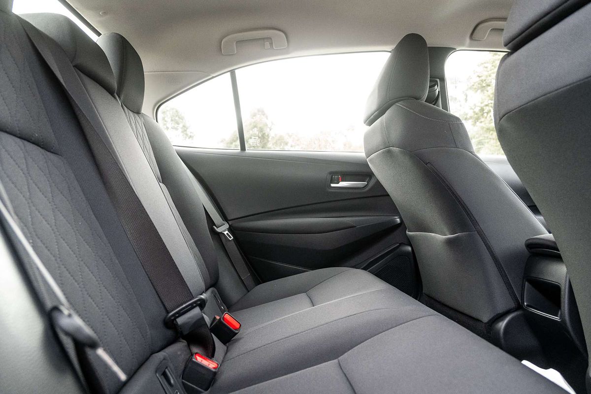 2020 Toyota Corolla Ascent Sport Hybrid ZWE211R
