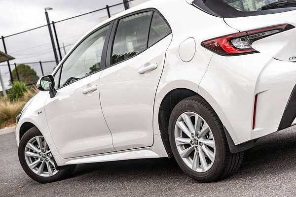 2024 Toyota Corolla Ascent Sport Hybrid ZWE219R