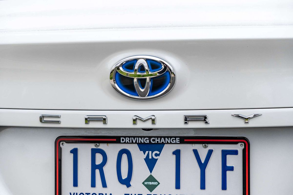2020 Toyota Camry Ascent AXVH71R