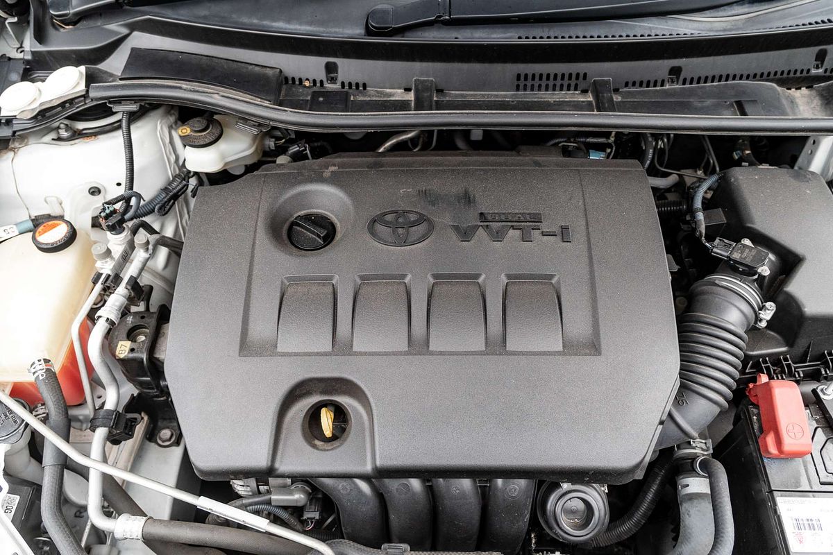 2015 Toyota Corolla Ascent Sport ZRE182R