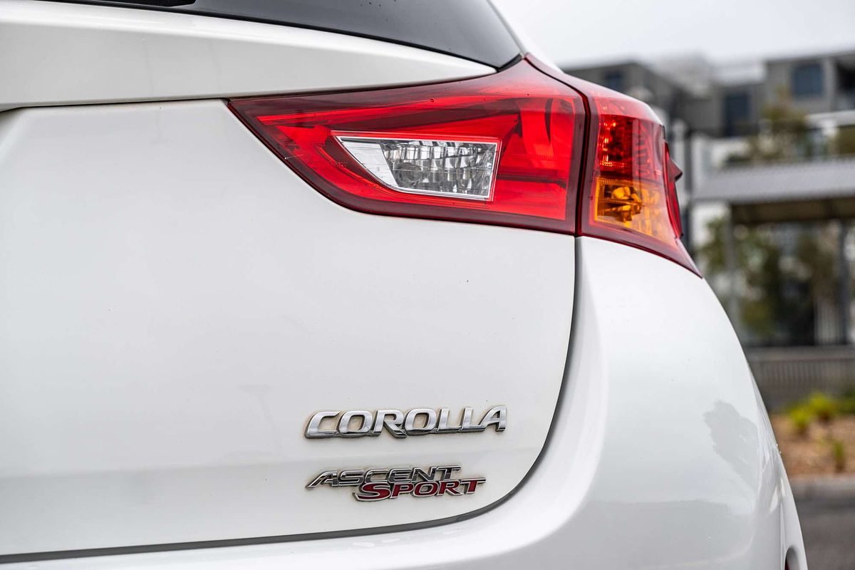 2015 Toyota Corolla Ascent Sport ZRE182R