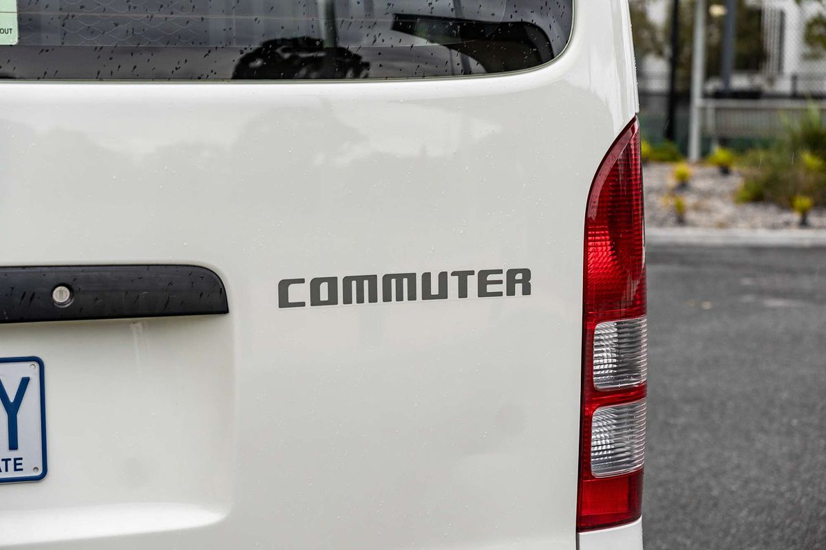 2017 Toyota Hiace COMMUTER KDH223R MY16