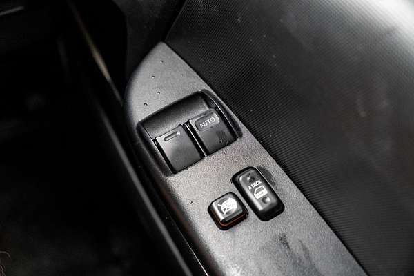2017 Toyota Hiace COMMUTER KDH223R MY16