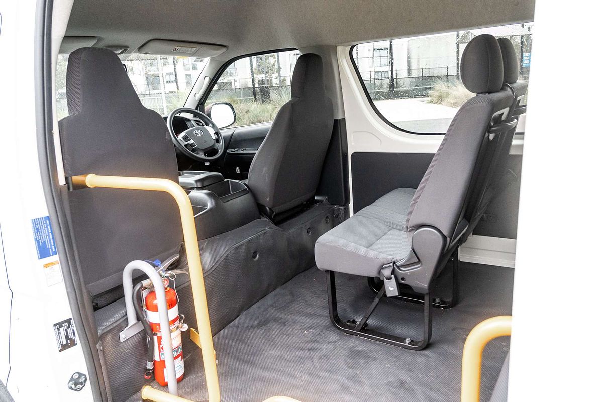 2017 Toyota Hiace COMMUTER KDH223R MY16