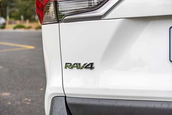 2024 Toyota RAV4 Cruiser AXAH52R