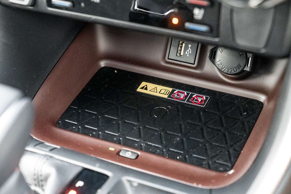 2024 Toyota RAV4 Cruiser AXAH52R
