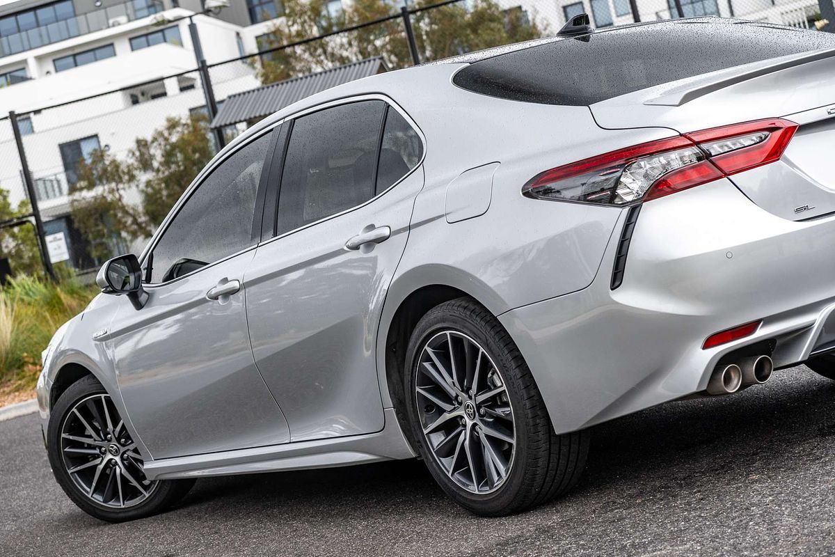 2021 Toyota Camry SL AXVH70R