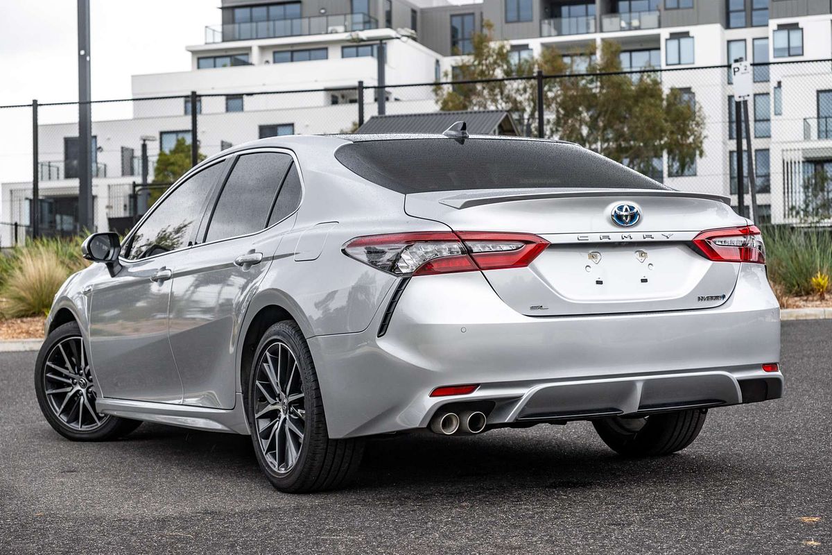 2021 Toyota Camry SL AXVH70R