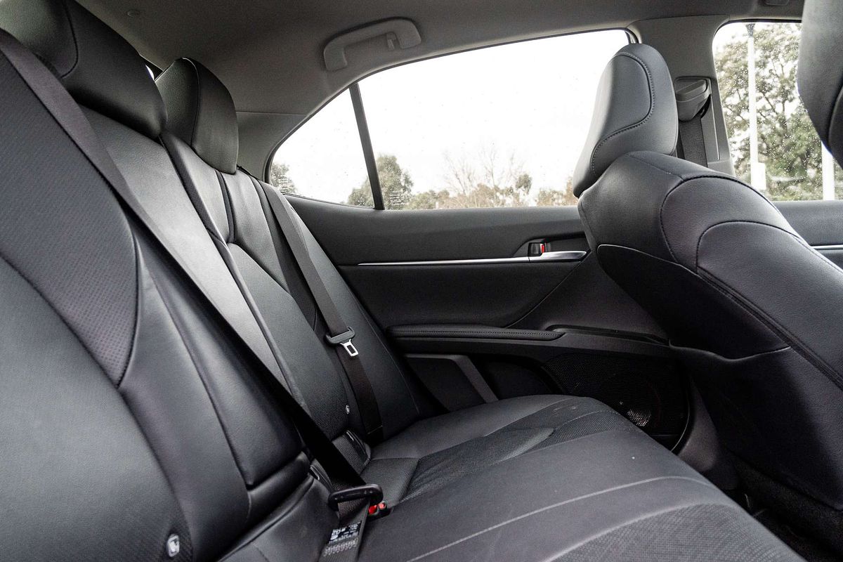 2021 Toyota Camry SL AXVH70R