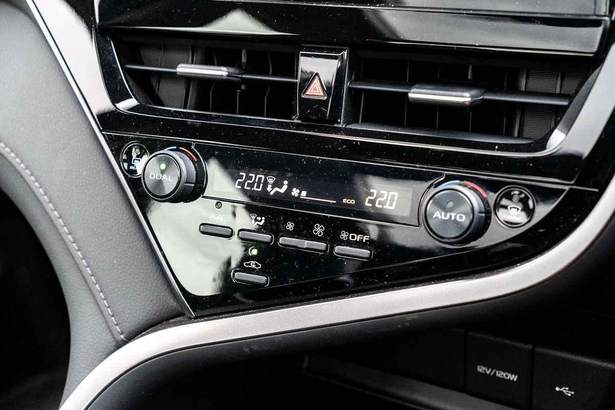 2021 Toyota Camry SL AXVH70R