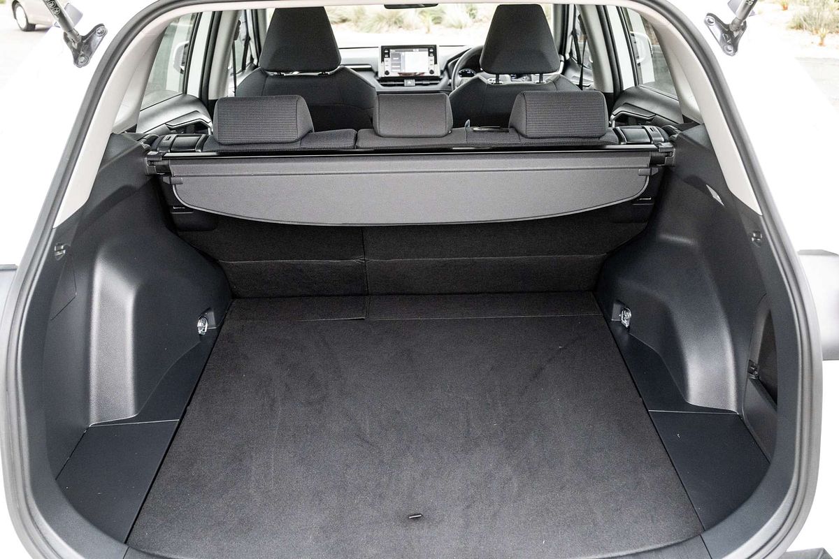 2020 Toyota RAV4 GX AXAH54R