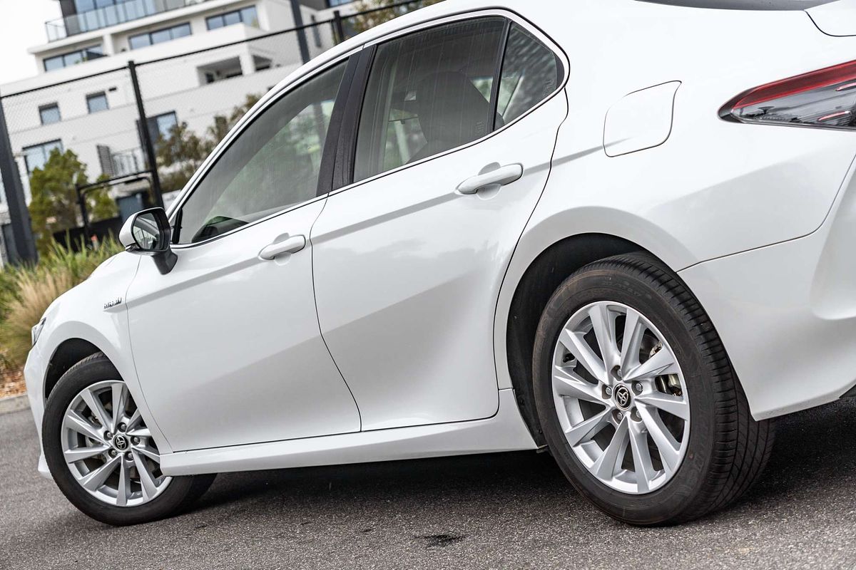 2022 Toyota Camry Ascent AXVH70R