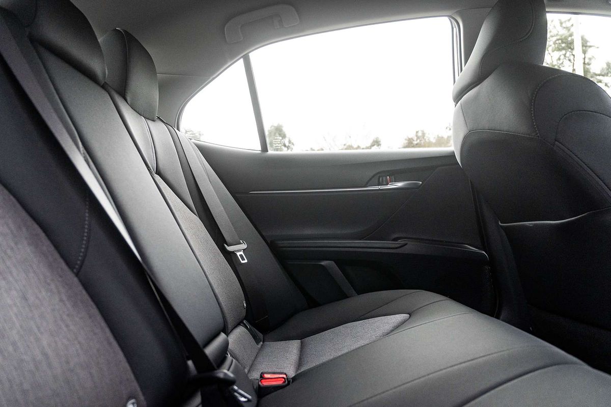 2022 Toyota Camry Ascent AXVH70R
