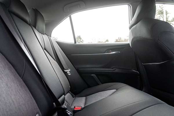 2022 Toyota Camry Ascent AXVH70R