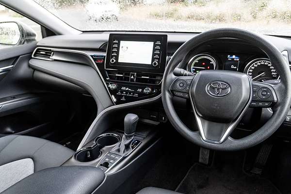 2021 Toyota Camry Ascent AXVH70R