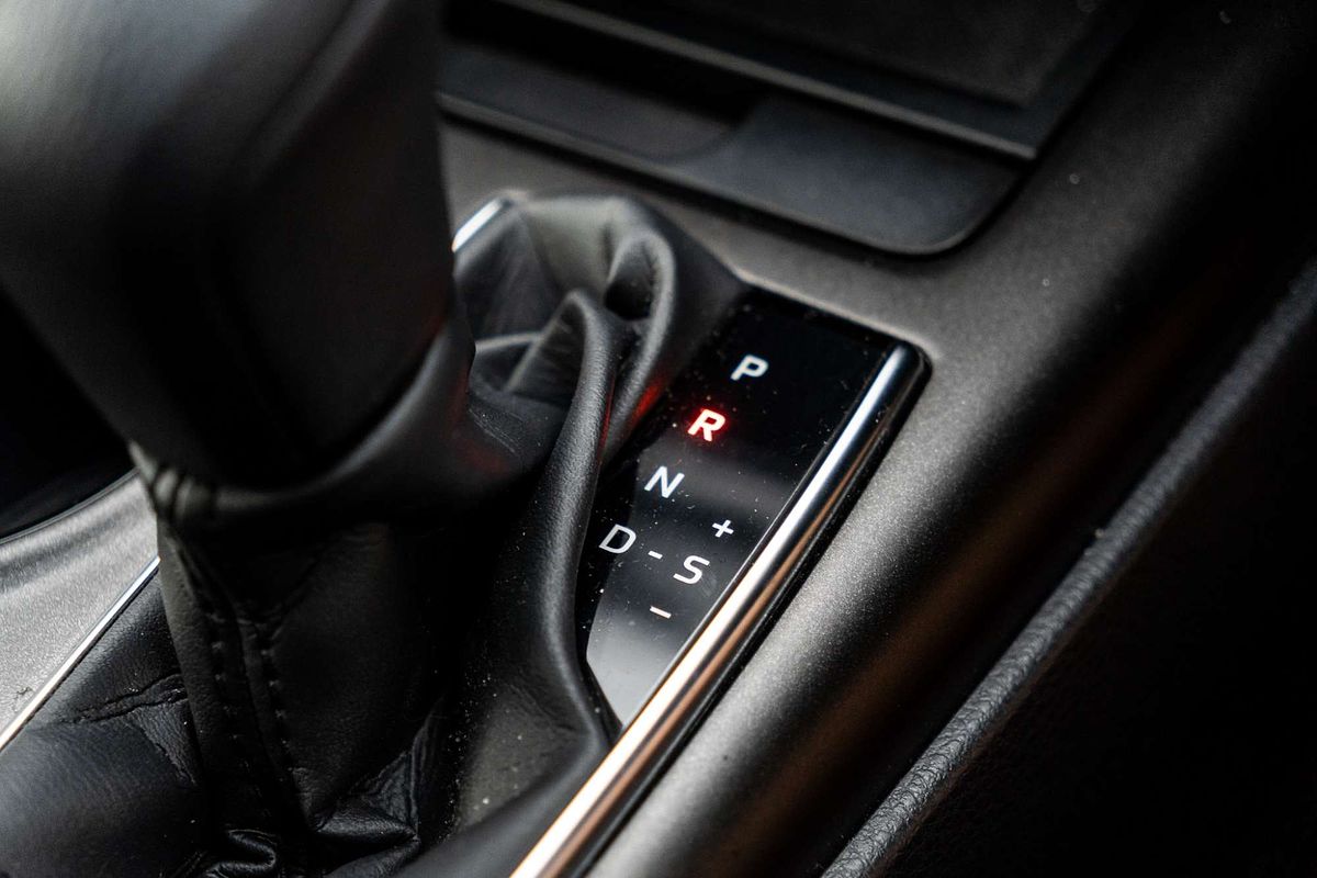 2021 Toyota Camry Ascent AXVH70R