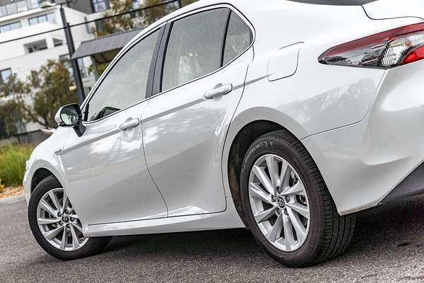 2021 Toyota Camry Ascent AXVH70R