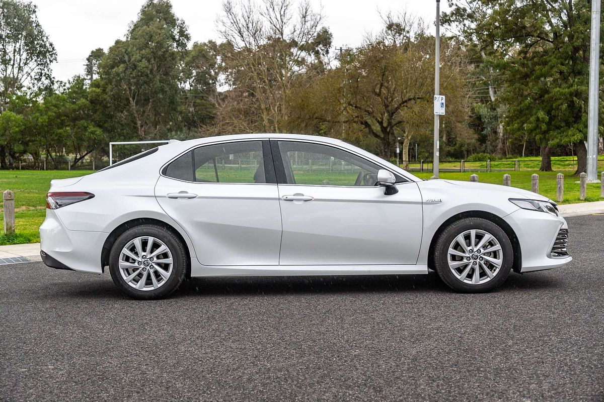 2021 Toyota Camry Ascent AXVH70R