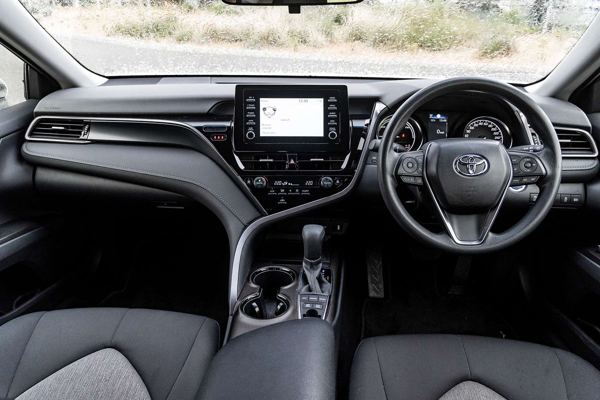 2021 Toyota Camry Ascent AXVH70R