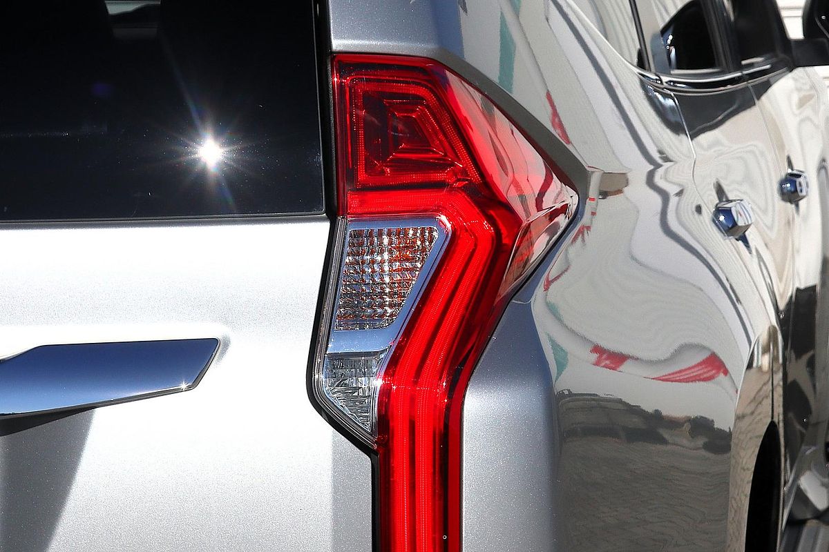 2016 Mitsubishi Pajero Sport Exceed QE