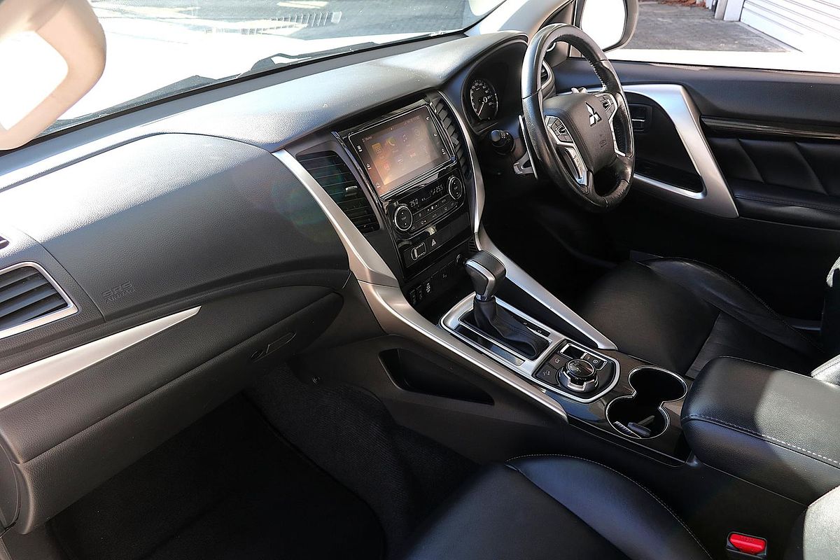 2016 Mitsubishi Pajero Sport Exceed QE