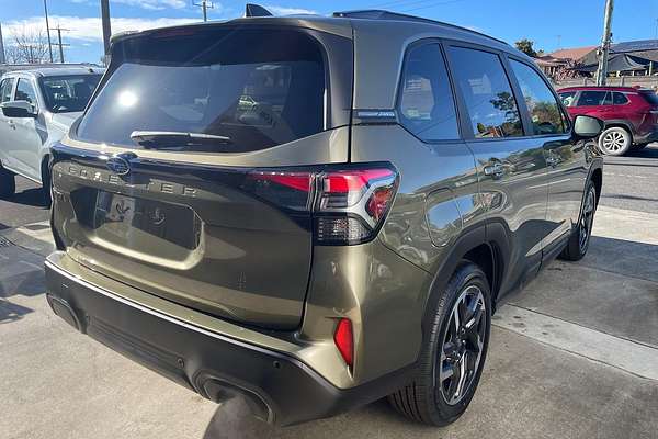 2025 Subaru Forester Touring S6