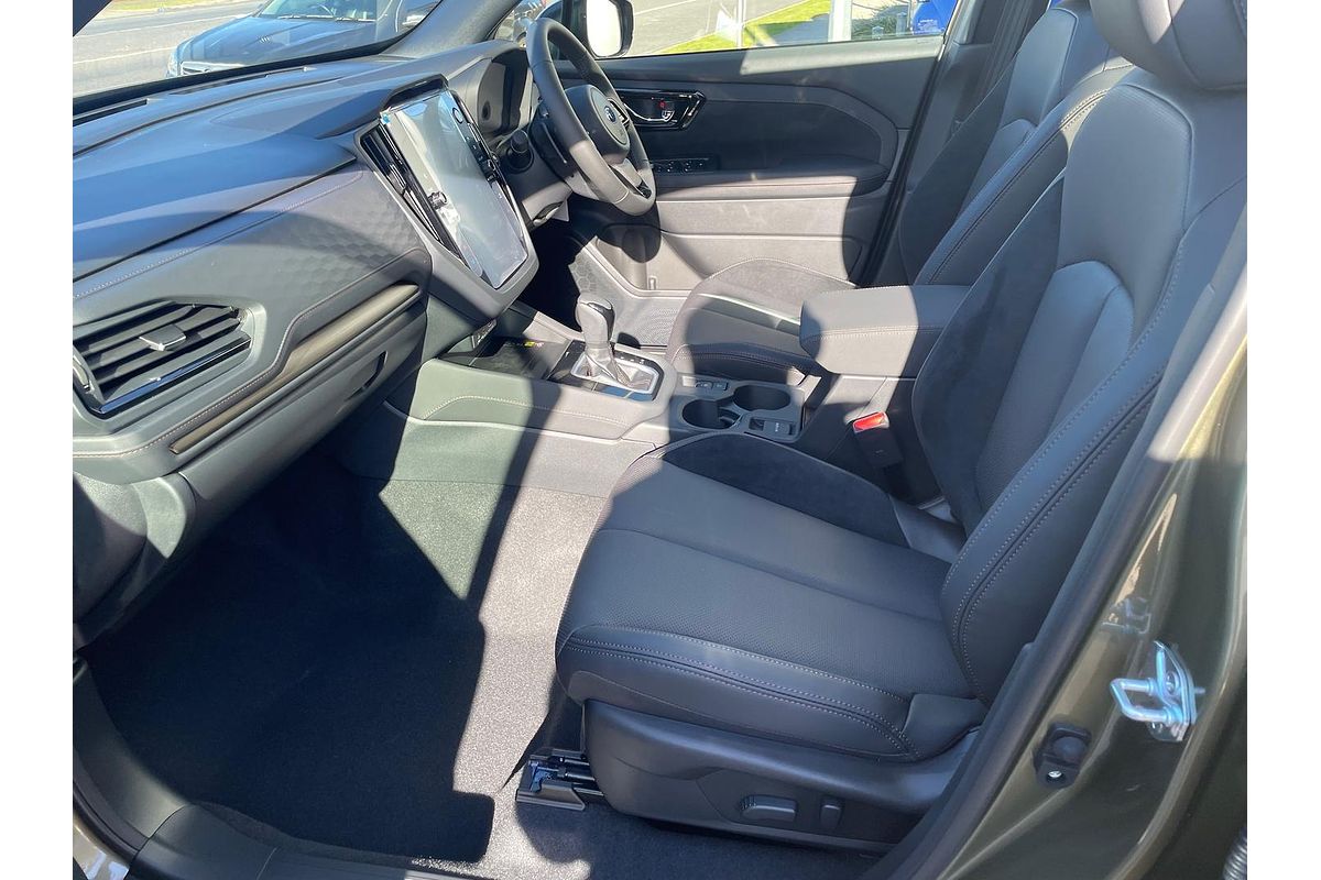 2025 Subaru Forester Touring S6