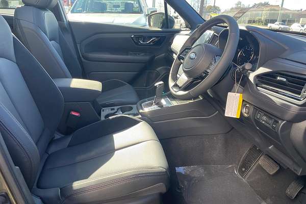 2025 Subaru Forester Touring S6