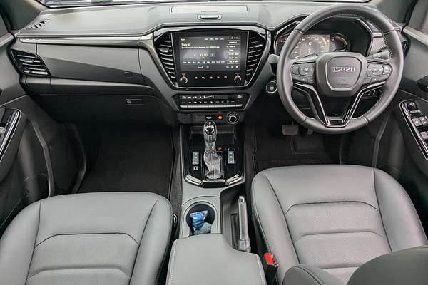 2025 Isuzu D-MAX BLADE 4X4