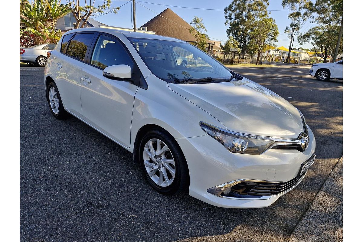 2016 Toyota Corolla Ascent Sport ZRE182R