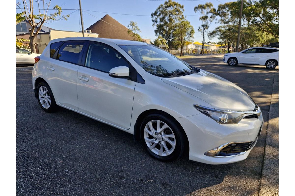 2016 Toyota Corolla Ascent Sport ZRE182R