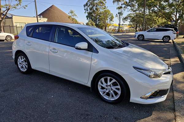 2016 Toyota Corolla Ascent Sport ZRE182R