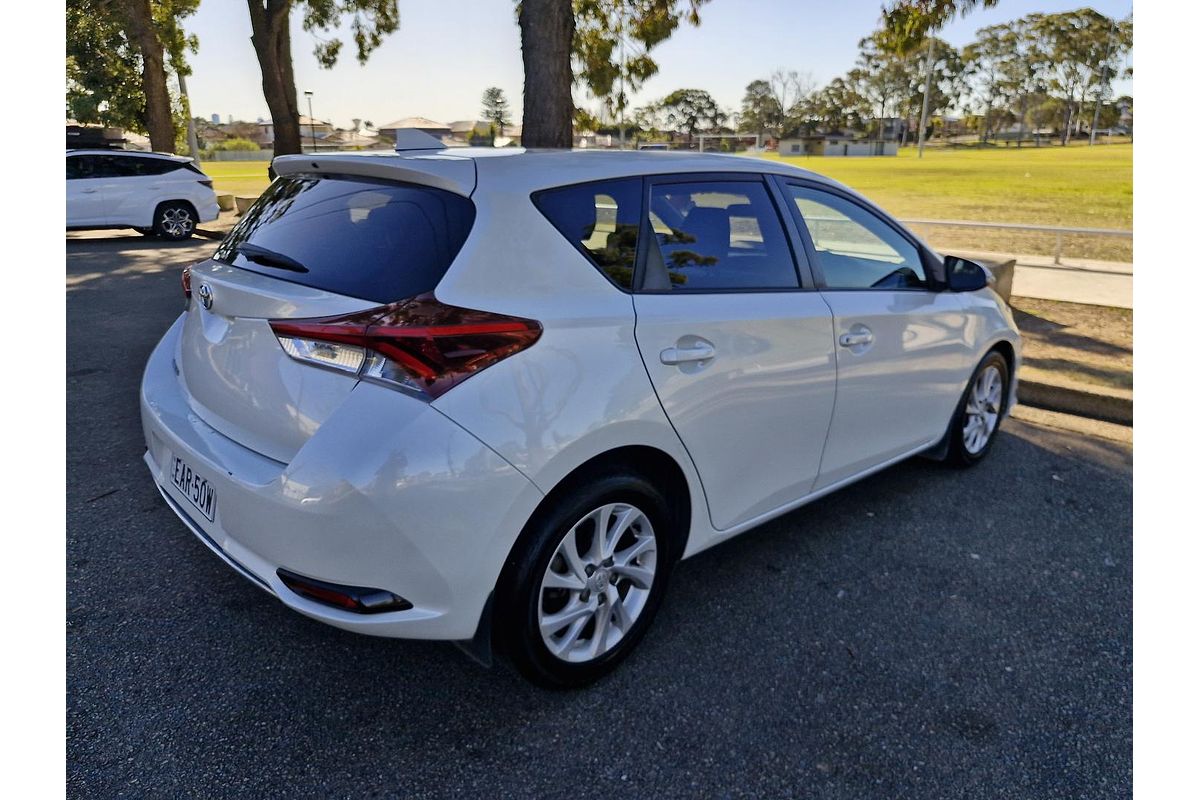 2016 Toyota Corolla Ascent Sport ZRE182R