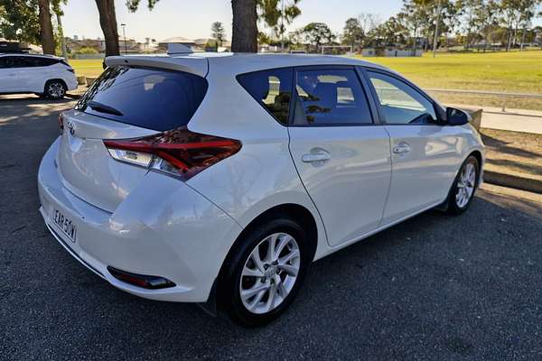 2016 Toyota Corolla Ascent Sport ZRE182R